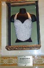 Madonna outfit
