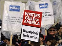 Grevistas fazem protesto