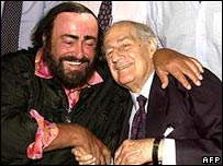  جیان کارلو منوتی و پاواروتی 