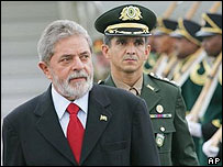 Lula no aeroporto de Johanesburgo