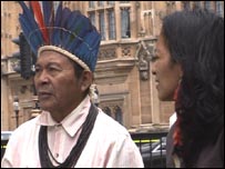 Índios Jacir e Pierlangela em Londres