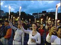 راهپیمایی حامیان سازمان عفو بین اللمل در 12 ژوییه در مکزیکو سیتی