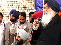 पूर्व मुख्यमंत्री प्रकाश सिंह बादल 