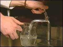 پینے کا صاف پانی 