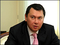 Роҳат Алиев(Қозоғистоннинг Австриядаги элчихонаси интернет сайтидан олинган сурат)