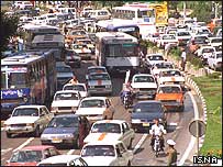 افزايش شمار خودروها در ايران بر ميزان مصرف سوخت می افزايد