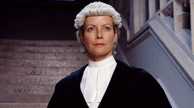 Jo Mills (Jenny Seagrove)