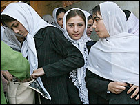 دختران دانش آموز در کابل