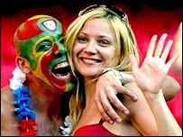 طرفداران تیم پرتغال منتظر سوت پایان بازی بودند.