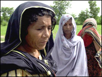 خواتین نے گردہ بیچا(فائل فوٹو)