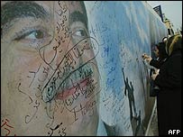 Libanonci obviňují vládu z podřízenosti Sýrii