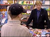 欲买香烟的少年