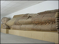 مجسمه 16 متری بودا