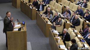 نماینده حزب مخالف روسیه عادلانه در مجلس