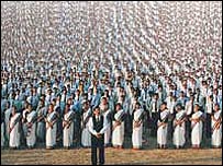 سحارہ گروپ کی ملازم خواتین