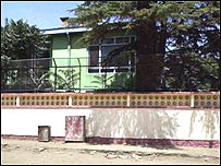 منزل مسکونی در کارته پروان کابل که يک زندان خصوصی در آن کشف شده است