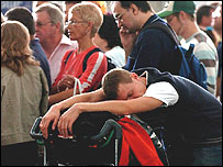 Mijëra pasagjerë janë bllokuar në aeroporte