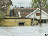 گھر کی چھت ہی آخری پناہ گاہ ثابت ہوئی 