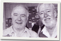 Hen ffrindiau yn Ysgol y Ponciau