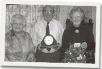 Mrs. Mai Richards, Mr. Glynne Richards a Mrs. Eluned Evans.