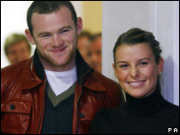 英格兰球星鲁尼和青梅竹马的女友科林