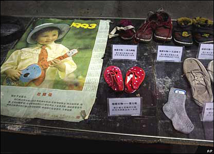 Những vật dụng của nạn nhân vô danh.