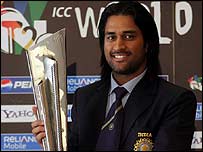 مہندر سنگھ دھونی فائل فوٹو