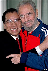 Chủ tịch nhà nước Cu Ba Fidel Castro gặp TBT Đảng CS Việt Nam, ông Nông Đức Mạnh 
