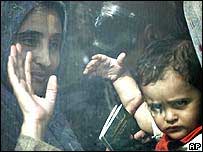 Gazze'ye dönen Filistinliler