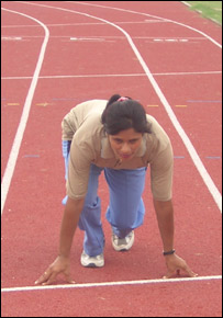  شبانہ خود کو فٹ کرنے کی کوشش کر رہی ہے تاکہ اپنے ادارے پاکستان واپڈا کے لیے کم از کم قومی سطح کے مقابلوں میں پھر میڈلز کے ڈھیر لگائے۔