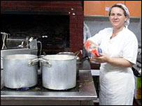 Битола, готвење шкембе чорба