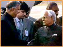 شوکت من موہن ملاقات