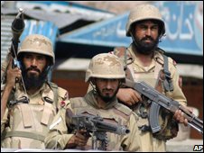 سربازان پاکستانی در منطقه خیبر 