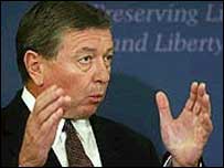 ABD Adalet Bakanı John Ashcroft