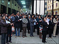 Cầu nguyện tại Nhà thờ Thái Hà (ảnh của VietCatholic)