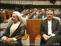 آقای جهانگیری، وزیر صنایع و معادن در دولت آقای خاتمی