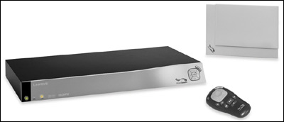 دستگاه گيرنده، کنترل از راه دور و آنتن 'مووی بيم' - تصوير از سايت MovieBeam