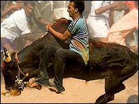 یہ کھیل خاصاخطرناک ہو سکتا ہے۔ 