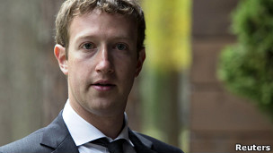 Цукерберг посетил Россию, но в Украину пока не собирается