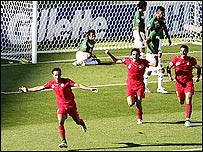 جشن بازيکنان ايران