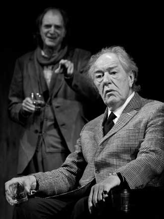David Bradley and Michael Gambon in No Man's Land