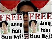 Chiến dịch đòi tự do cho nhà ly khai Aung San Suu Kyi tại Miến Điện