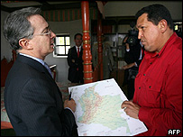 Uribe e Chávez juntos em outubro último