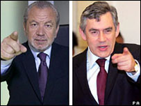 Gordon Brown (à dir) e Alan Sugar
