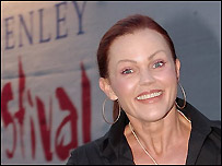 Belinda Carlisle (C) John Gonzalez