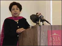  پاکستانی کی ہائی کمشنر ڈاکٹر ملیحہ لودھی 