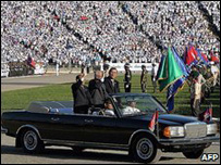 Ba lãnh đạo Campuchia tại buổi lễ ngày 7.1