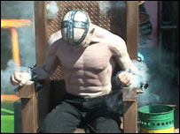 Cadeira elétrica instalada em parque de diversões. Foto: Guilherme Aquino