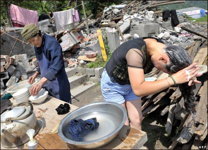 Nạn nhân động đất Tứ Xuyên