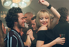 Image: Kate Hudson and Thierry Lhermitte in Le Divorce